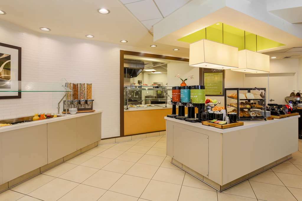 ฮิลตัน การ์เดน อินน์ ลอสแองเจลิส ฮอลลีวูด ลอสแอนเจลิส ร้านอาหาร รูปภาพ
